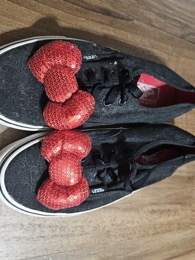 Vans Hello Kitty Sneakers